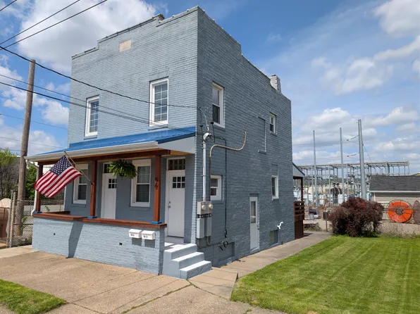 56 Franklin Ave APT A, Ellwood City, PA 16117