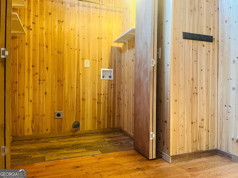 364 Grayson Trl — Photo 18