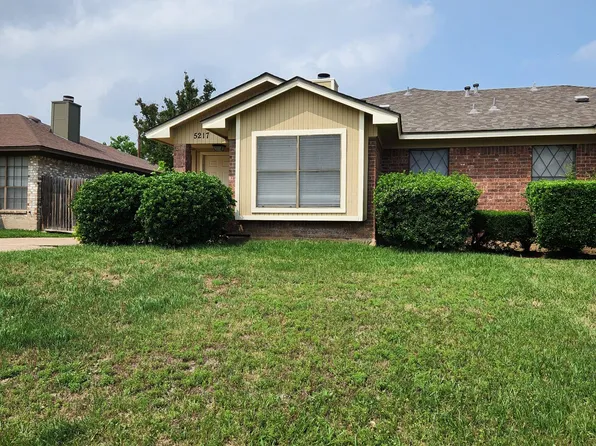 5217 Yucca Dr, Arlington, TX 76017