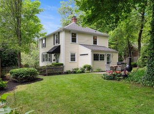 74 Curve St, Wellesley, MA 02482