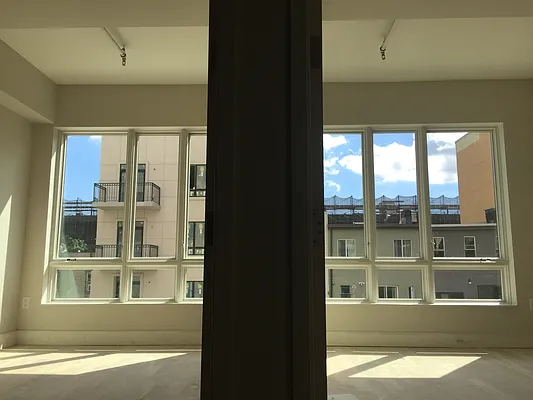 Rented by City Vista Inc | media 28