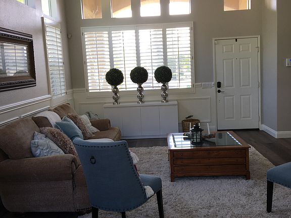 5th image of 23424 Applegate Ct