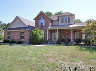 8452 Timber Ridge Dr, Edwardsville, IL 62025