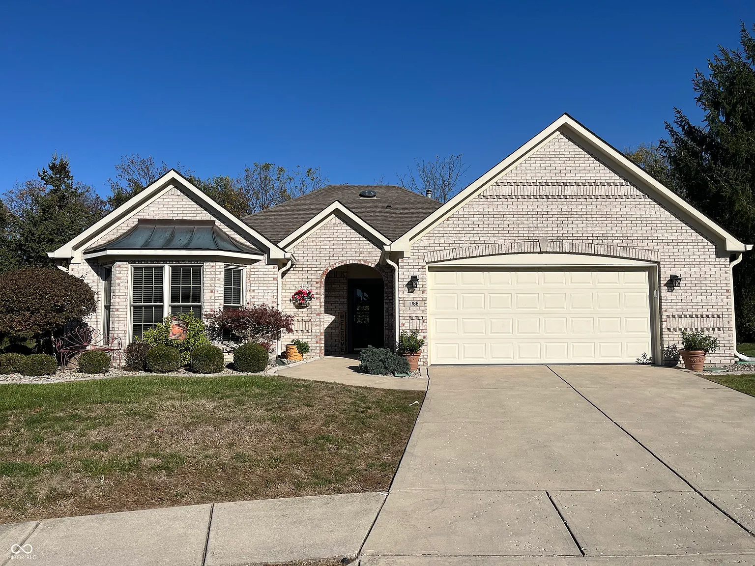 1788 Stonewall Cir photo 1