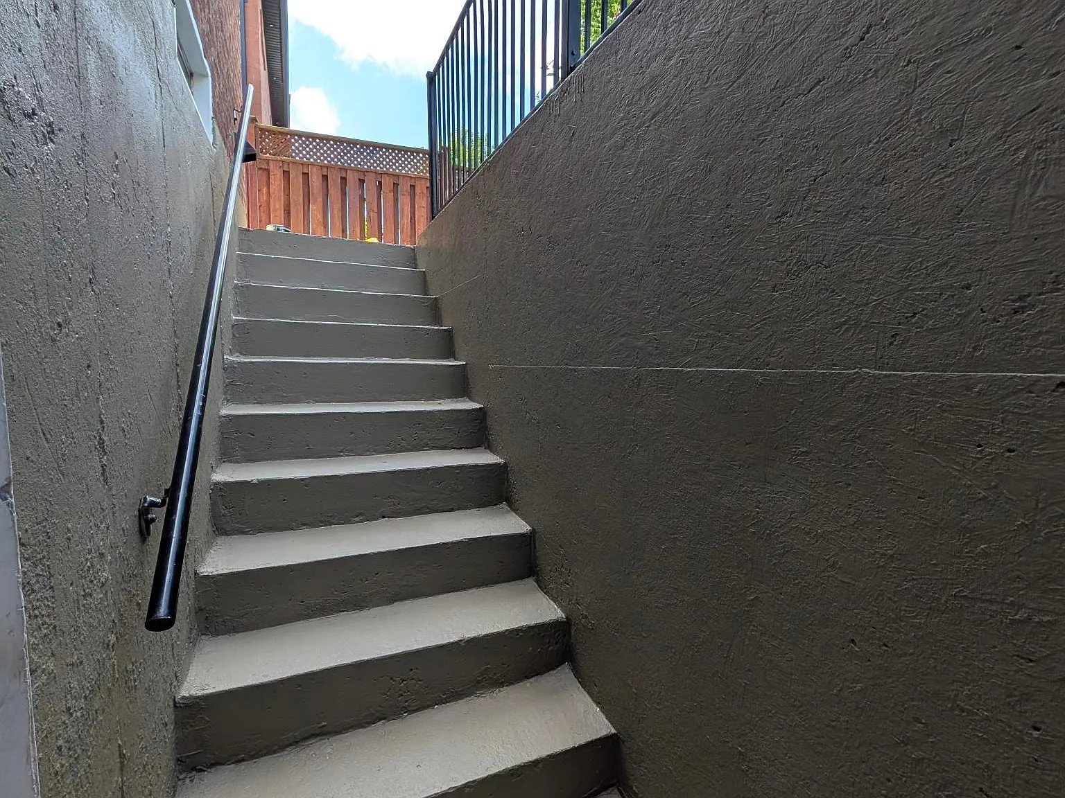 2 bed, $1,750 — Photo 2