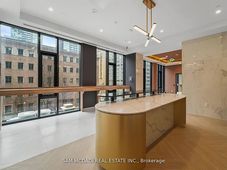 634 Church St #1011 — Photo 24
