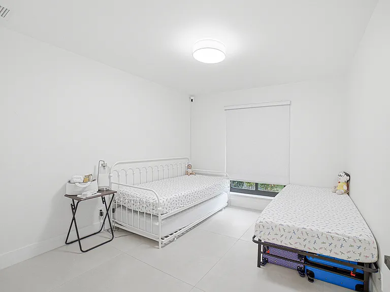 10027 NW 56th Ct — Photo 31