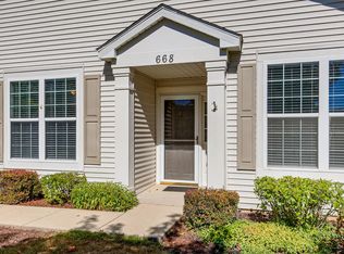 668 Cadillac Cir, Romeoville, IL 60446