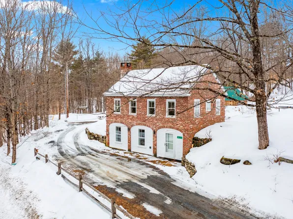 3 Amasa Bond Road, Thetford, VT 05075