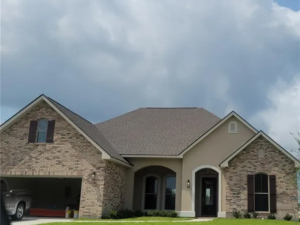3 E Priscilla Ln, Waggaman, LA 70094