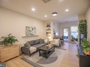 8045 Newell St APT 112, Silver Spring, MD 20910