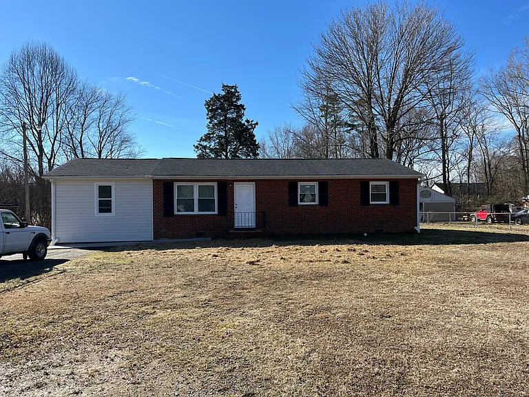 4947 Trinity Blvd — Photo 18