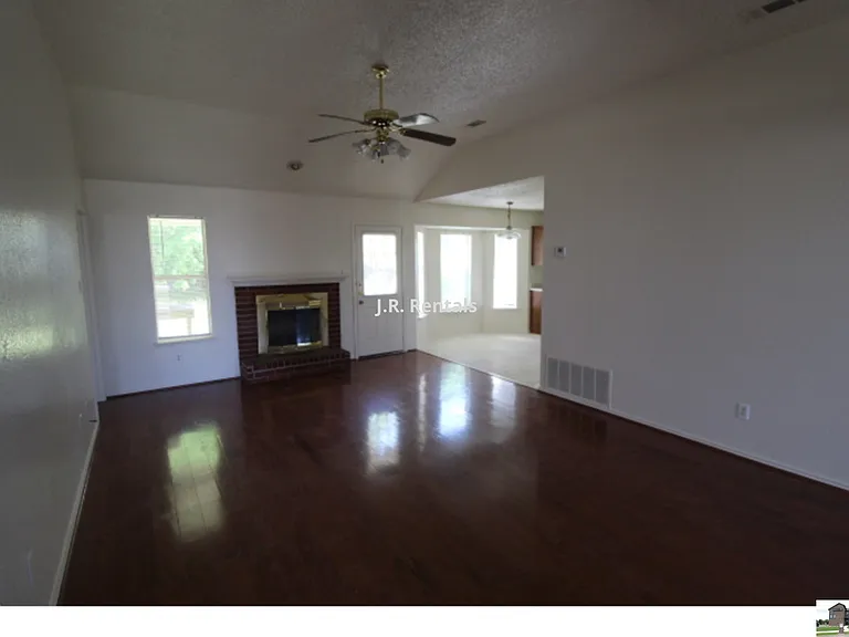 3615 Coral Bay Ln — Photo 47