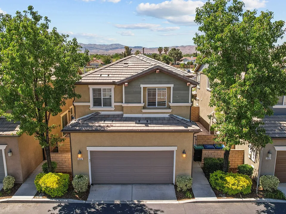 2658 Greenwood Ct
