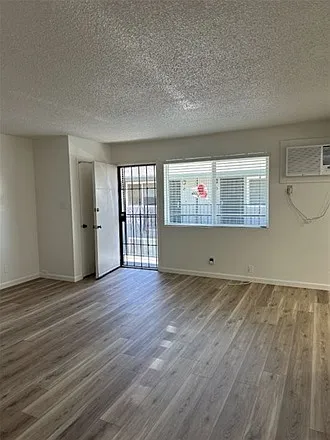 730 Cedar Ave #D Photo 1