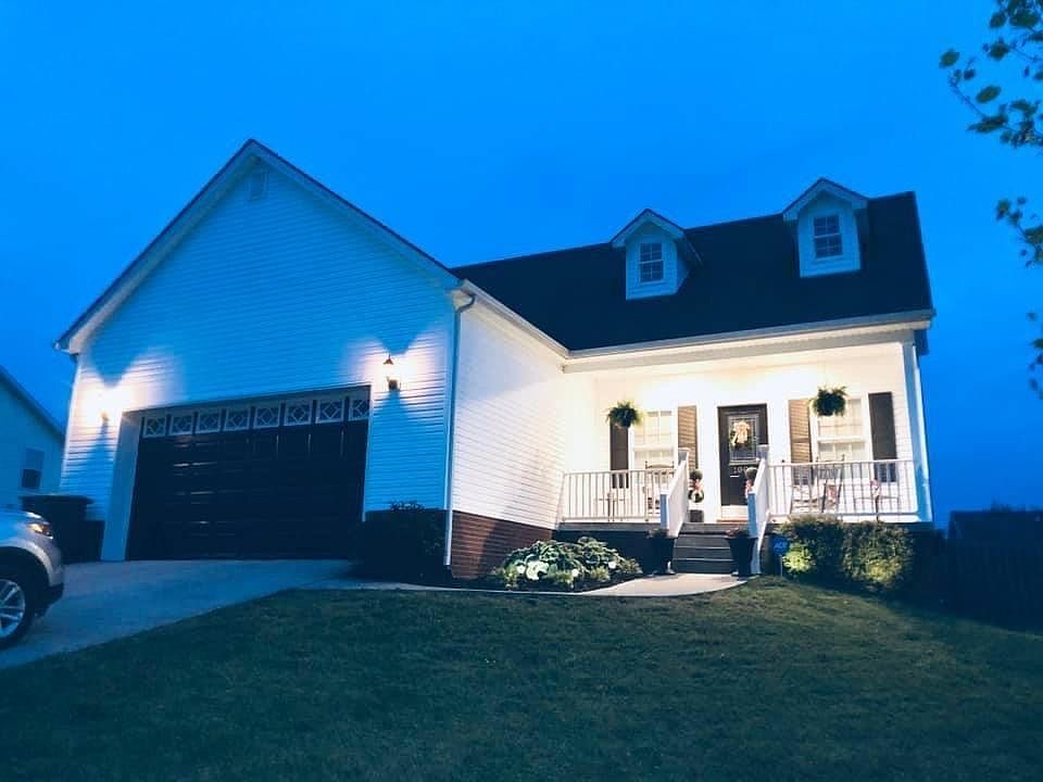 1st image of 1008 Twin Oaks Blvd
