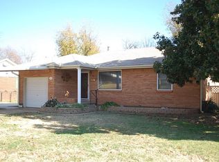 16 Burk Way, Del City, OK 73115