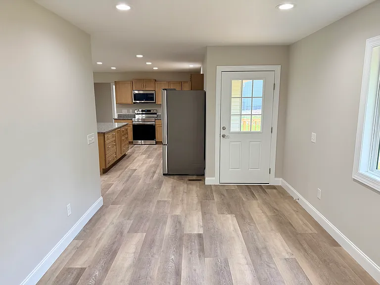 6415 Little Mountain Rd — Photo 19