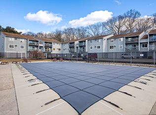 86 Buddington Rd APT 8, Groton, CT 06340