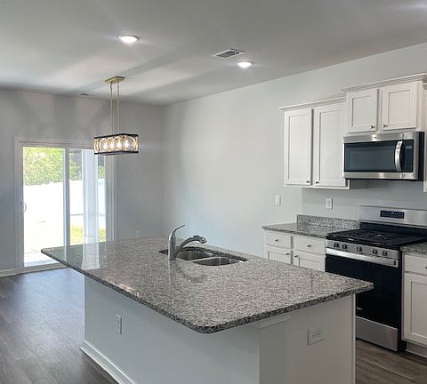 3rd image of 9139 Fort Hill Way