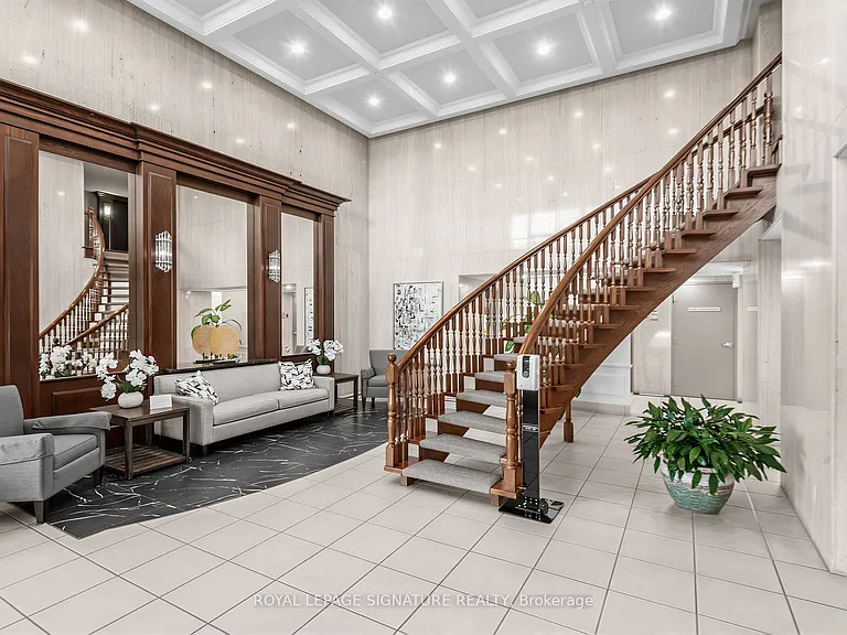 8111 Yonge St #1010 — Photo 37
