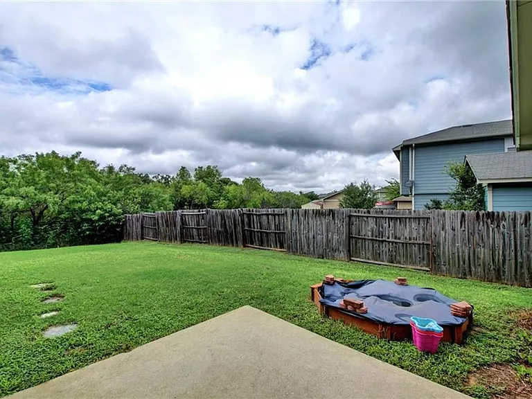13905 Briarcreek Loop — Photo 26