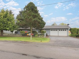 8875 Fairview Rd, Tillamook, OR 97141