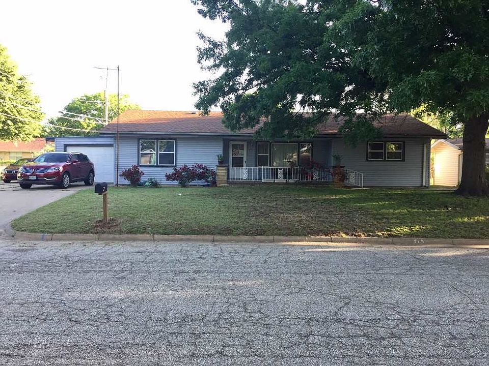 1st image of 224 Meek Ave