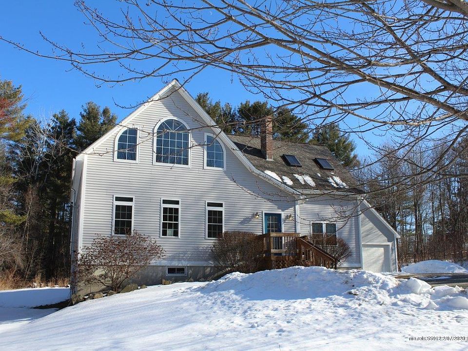 2nd image of 37 Windy Meadows Dr