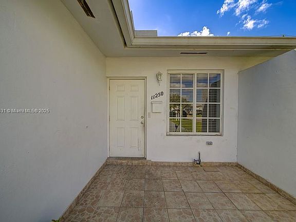 3rd image of 11250 SW 7th St
