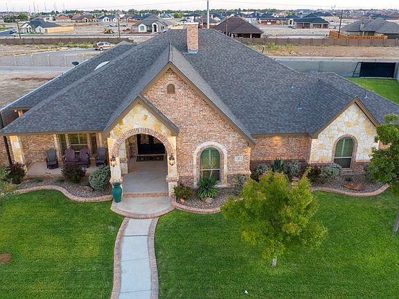 4th image of 4 Florence Dr