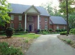7600 Villanow Dr, Sanford, NC 27332