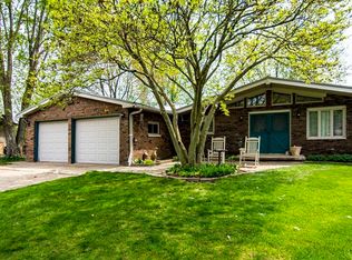 23542 Pleasantwood Ct, Elkhart, IN 46516