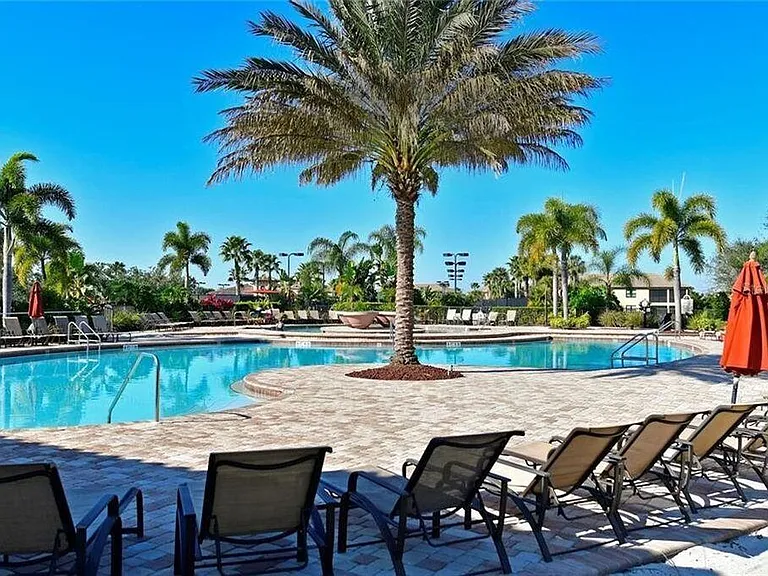 7005 River Hammock Dr #106 — Photo 11
