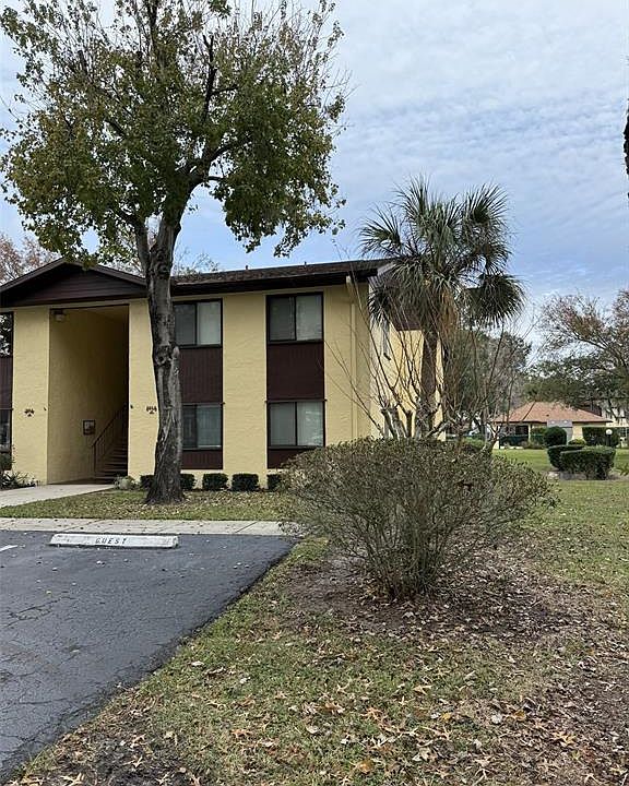 1st image of 502 Bahia Cir #A
