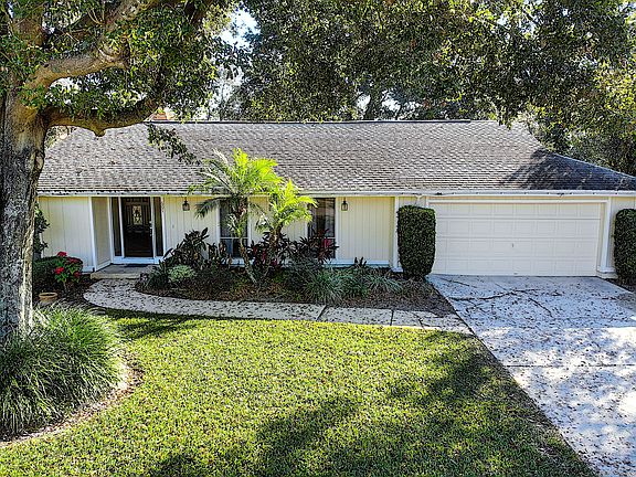 4th image of 607 Crosby Dr