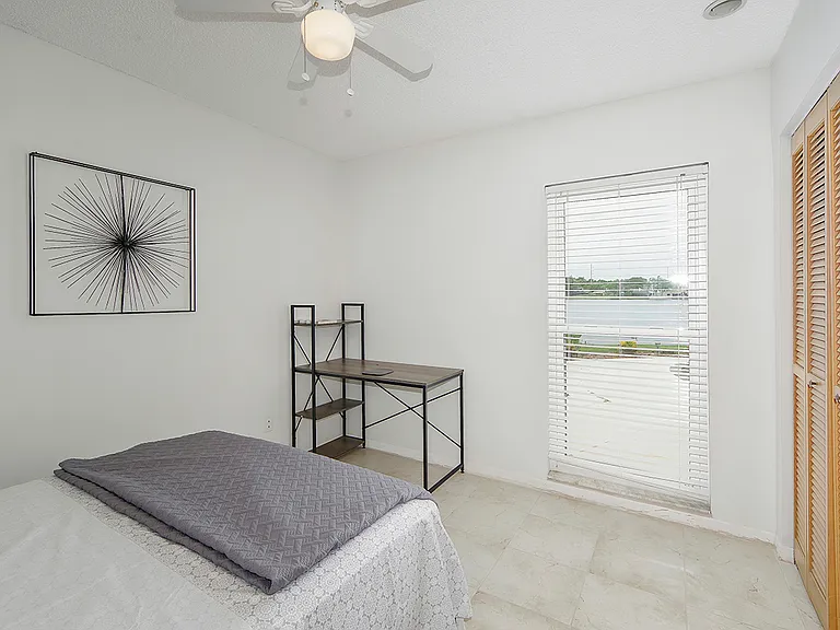 8318 Palma Vista Ln — Photo 32