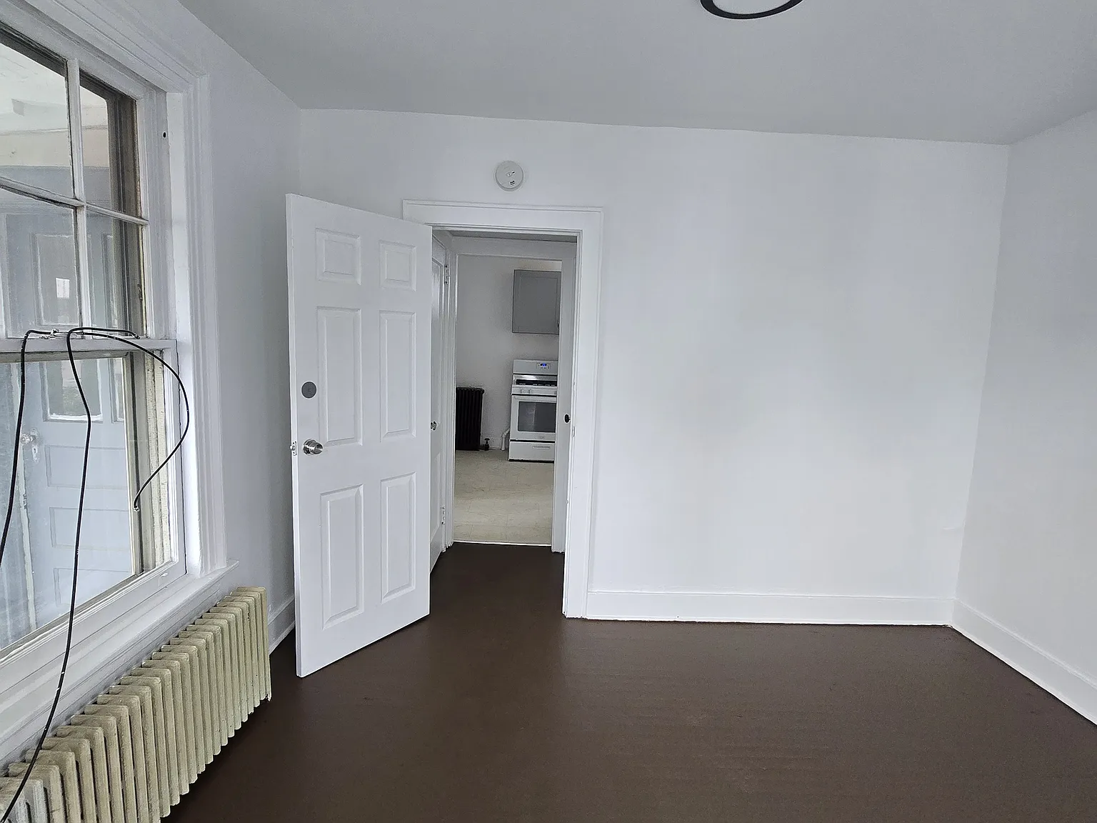 1 bed, 700 sqft, $1,400 — Photo 3