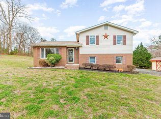 6820 Mackall Rd, Saint Leonard, MD 20685