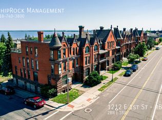 1212 E 1st St #B2, Duluth, MN 55805