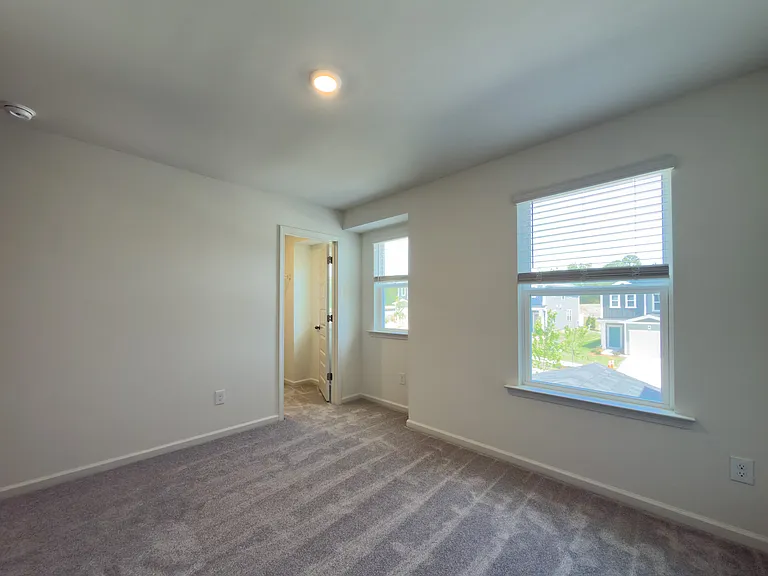 3015 Chrys St — Photo 61