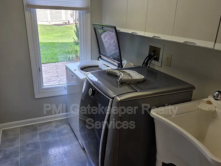9834 Chimney Sweep Ln — Photo 18