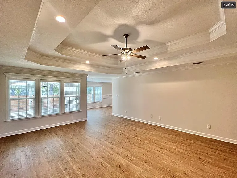 3965 Landings Cir — Photo 5
