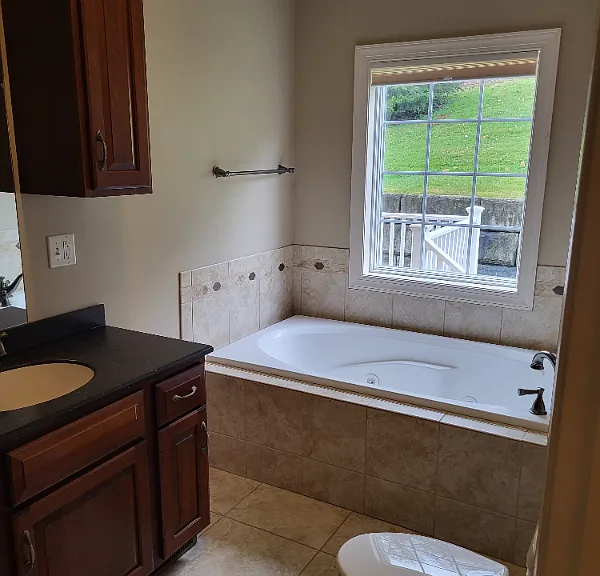 113 Legacy Dr — Photo 10