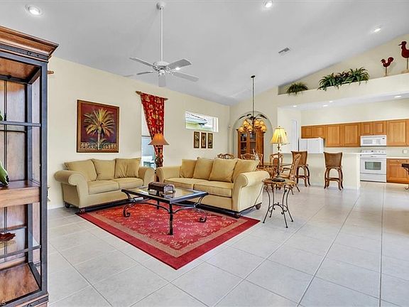 5th image of 10879 Fieldfair DR