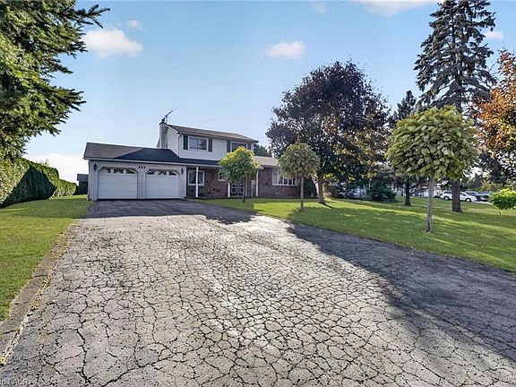 2nd image of 697 Ridge Rd W
