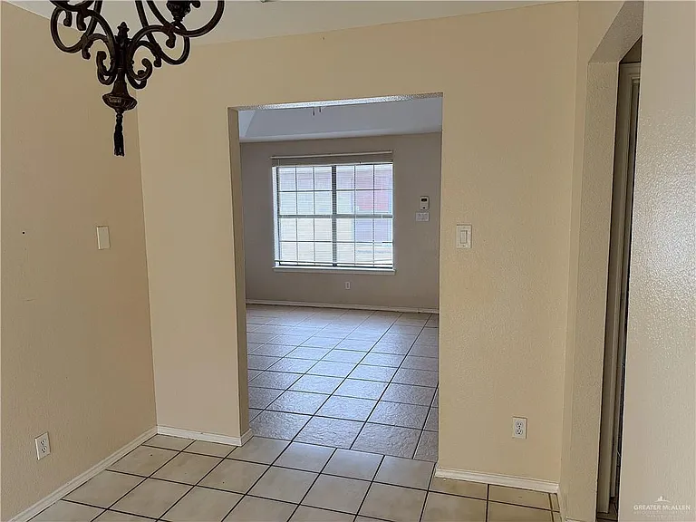 716 Mynah Ave #1 — Photo 12