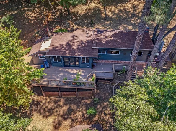 21477 Old Mine Rd, Los Gatos, CA 95033