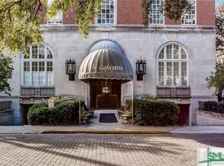 321 Abercorn St, Savannah, GA 31401