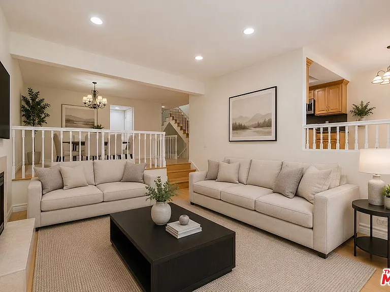 17241 Palisades Cir — Photo 7
